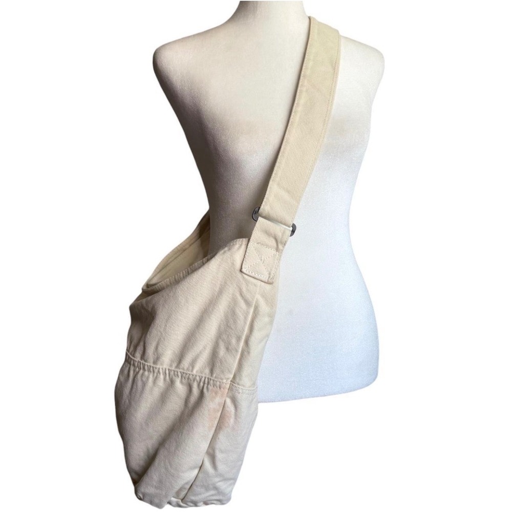 Perfect Unisex Large Capacity Canvas
Crossbody Bag - Cream - New